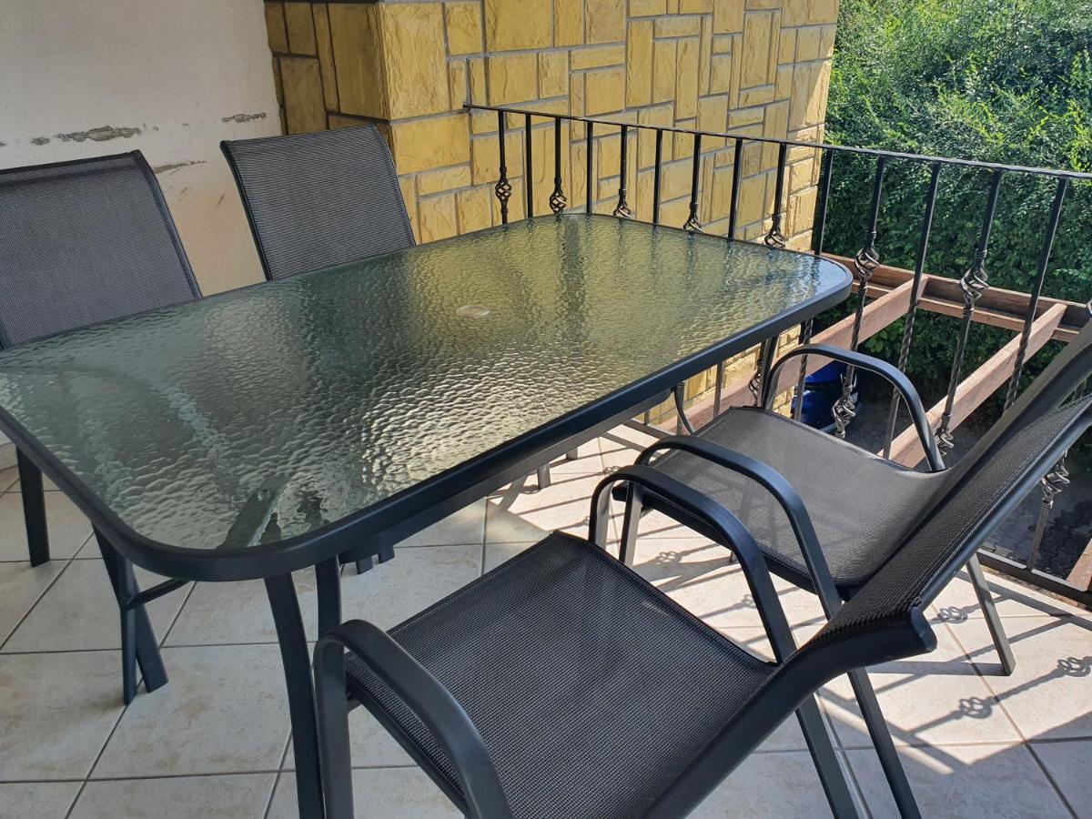 Maja Apartmanhaz Balatonlelle Esterno foto
