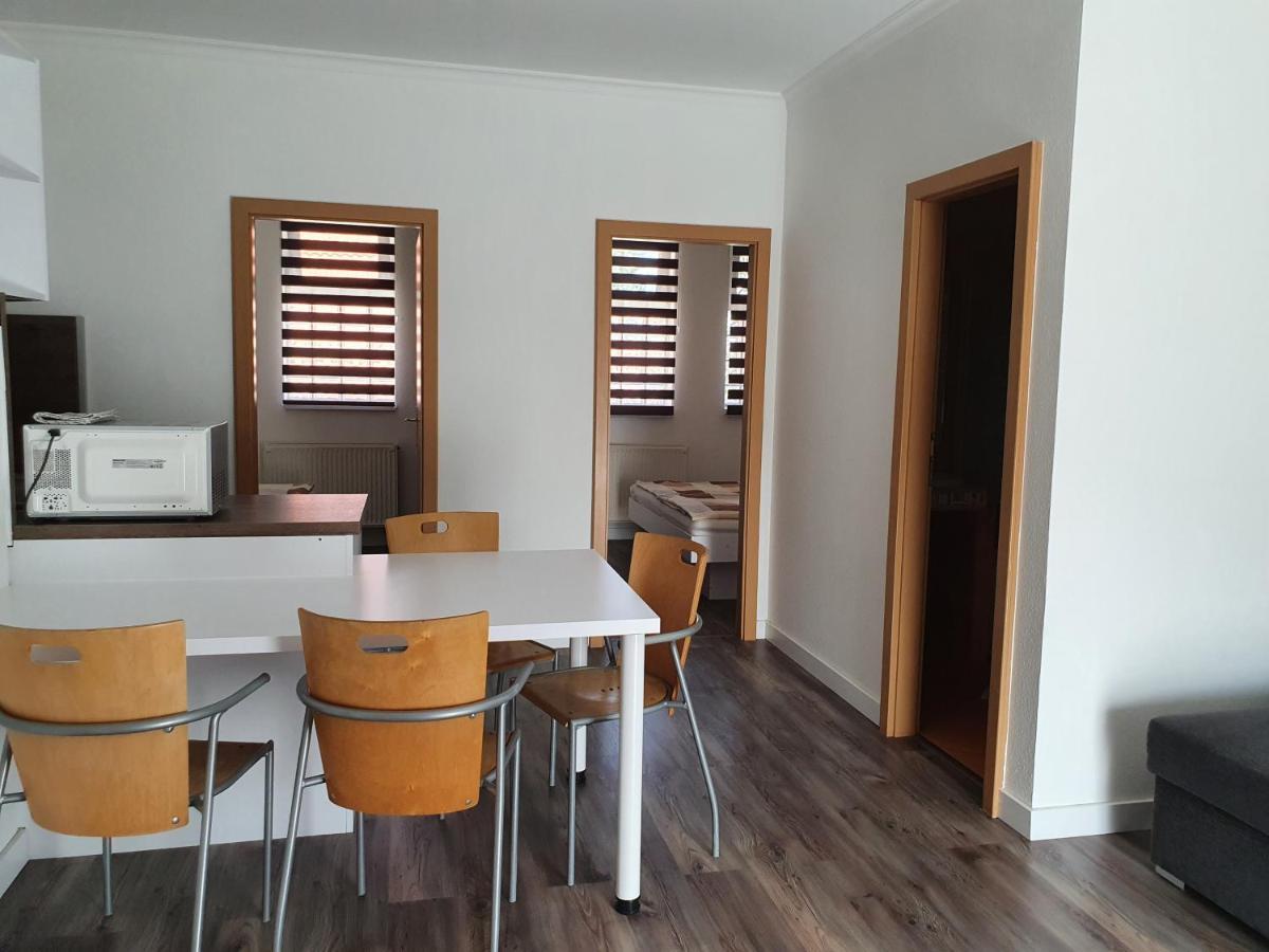 Maja Apartmanhaz Balatonlelle Esterno foto