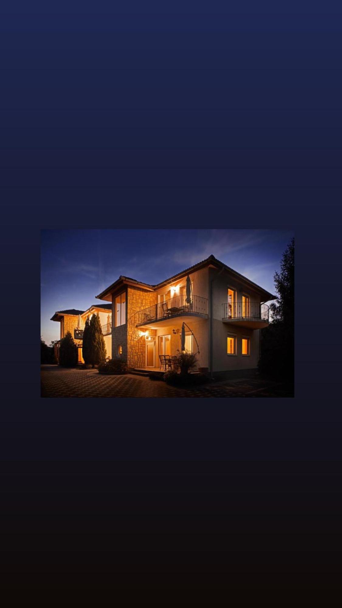 Maja Apartmanhaz Balatonlelle Esterno foto